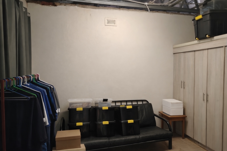 3 Bedroom Property for Sale in Oos Einde North West